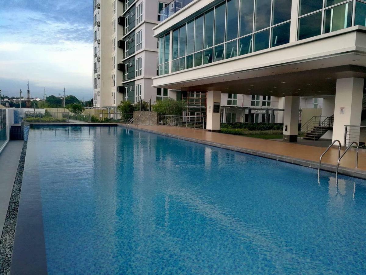 Ábreeza Studio Suite Davao Exterior foto