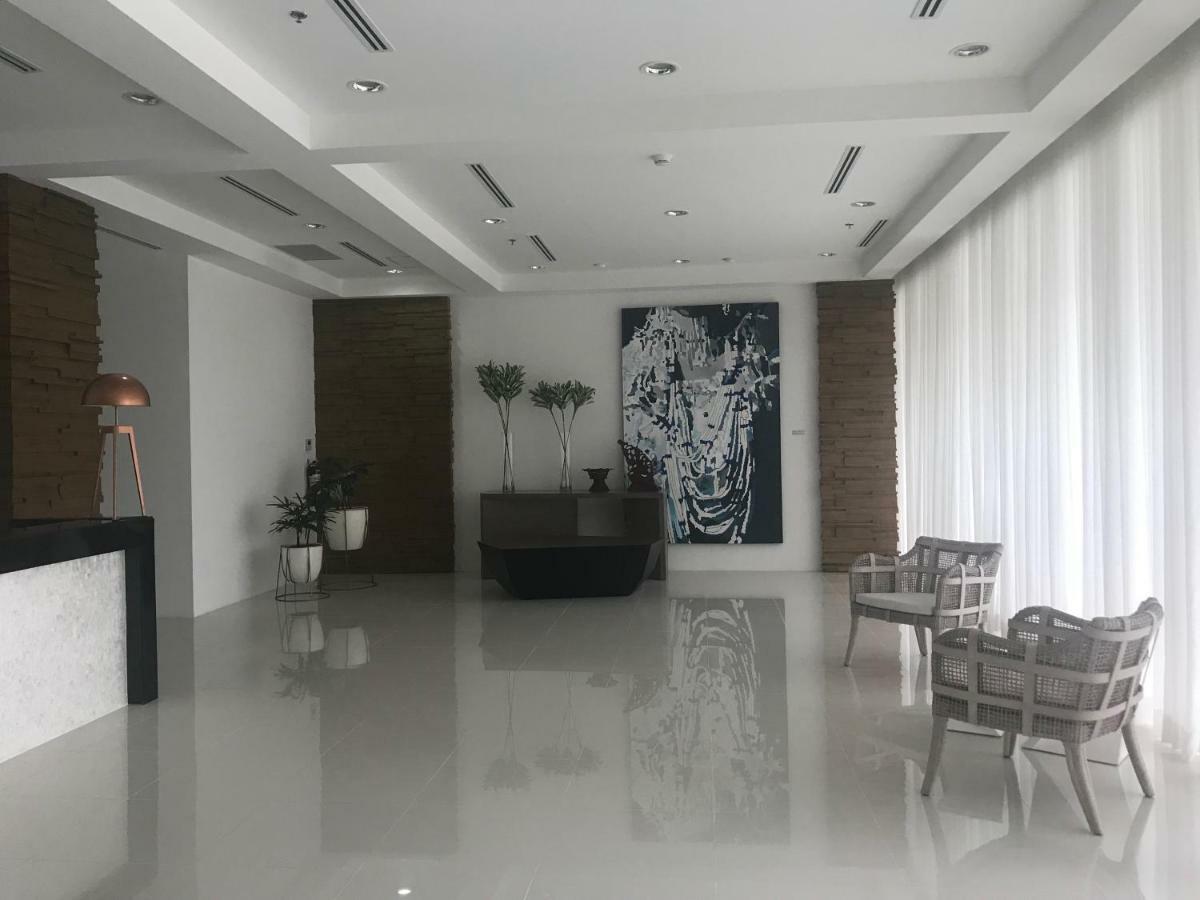 Ábreeza Studio Suite Davao Exterior foto